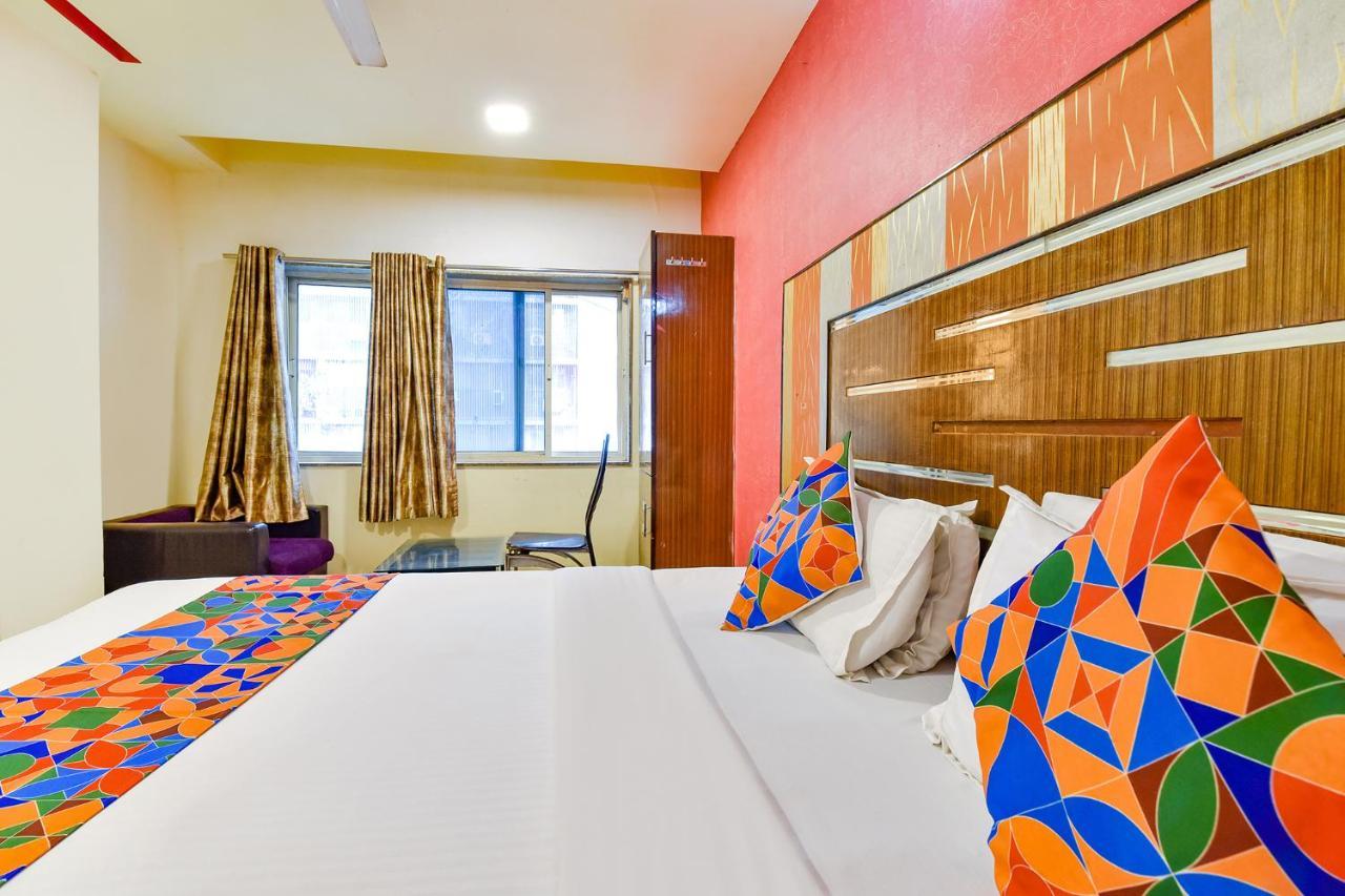 Fabhotel Kadamb Inn Ahmadábád Kültér fotó